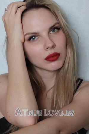 206257 - Ksenia Edad: 27 - Rusia