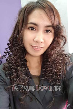 Ladies of Filipinas