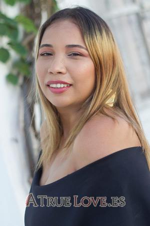 210304 - Yesica Edad: 30 - Colombia