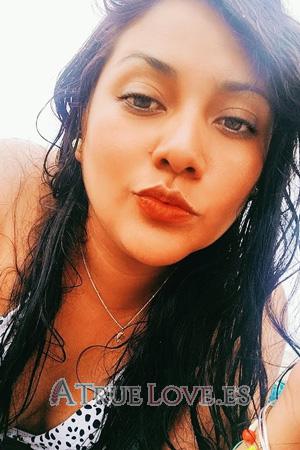 210539 - Sara Edad: 32 - Perú