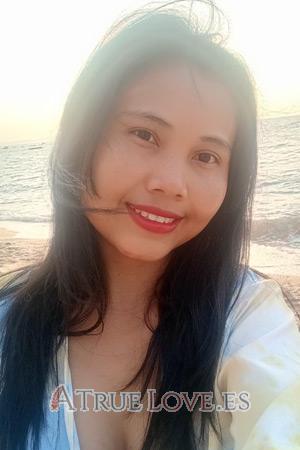210935 - Anuchsara Edad: 37 - Tailandia