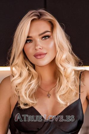 211003 - Anastasiia Edad: 29 - Ucrania
