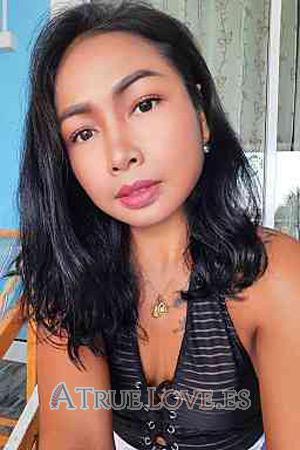 211581 - Nichapat Edad: 40 - Tailandia