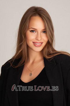211738 - Yelyzaveta Edad: 26 - Ucrania