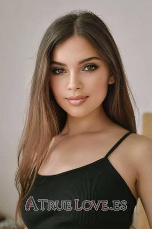 212296 - Polina Edad: 22 - Ucrania