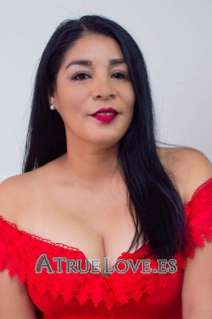 213000 - Daniela Edad: 39 - Perú