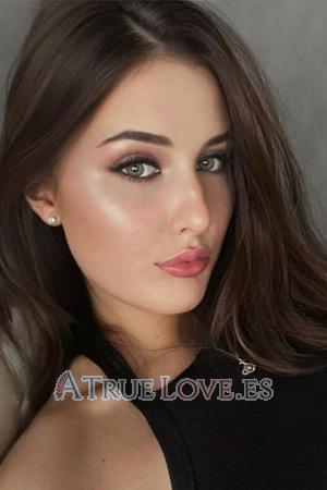 213401 - Anastasia Edad: 18 - Ucrania