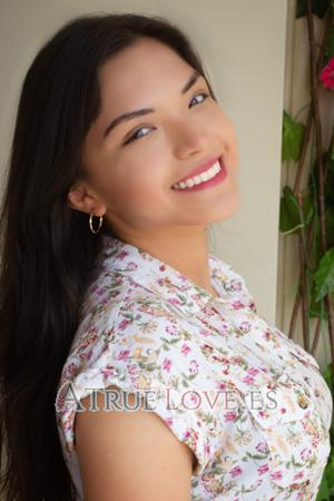Ladies of Perú