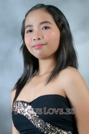 221811 - Cresilyn Edad: 20 - Filipinas