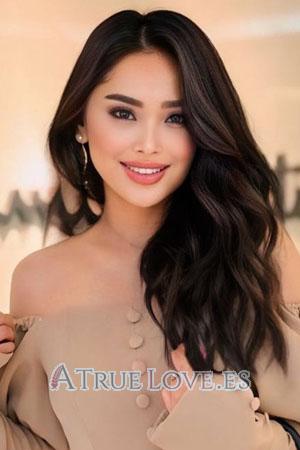 Ladies of Atyrau