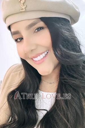 223837 - Julieth Edad: 32 - Colombia