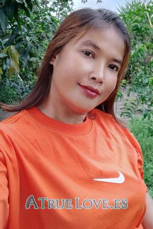 224011 - Puthea Age: 42 - Cambodia
