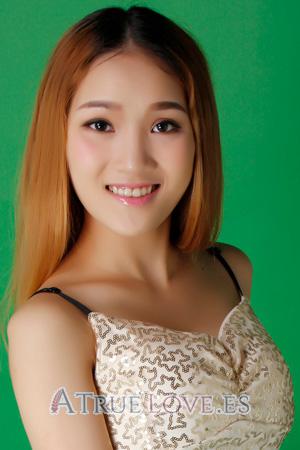 227326 - Fangfang Edad: 34 - China