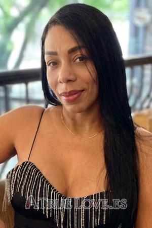 227379 - Julia Age: 41 - Colombia