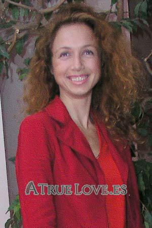 68950 - Elena Edad: 39 - Ucrania