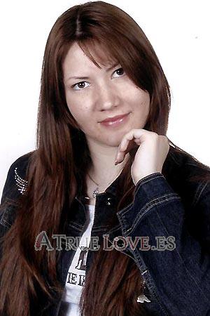 72178 - Aida Edad: 22 - Rusia