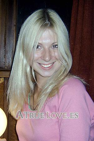 80429 - Elena Edad: 26 - Rusia