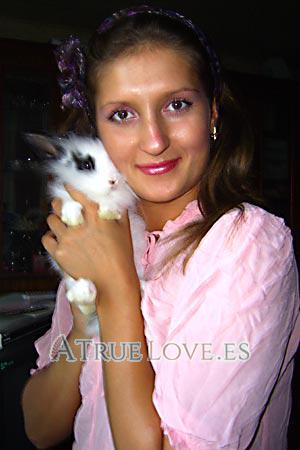 82054 - Anna Edad: 25 - Ucrania