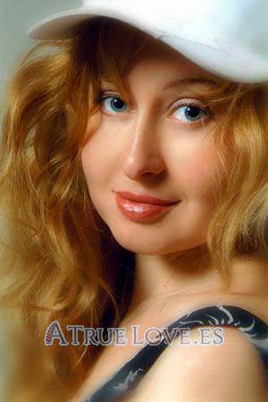 83372 - Ludmila Edad: 33 - Rusia