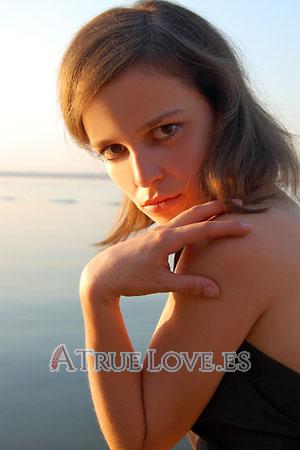 97640 - Ksenia Edad: 24 - Ucrania